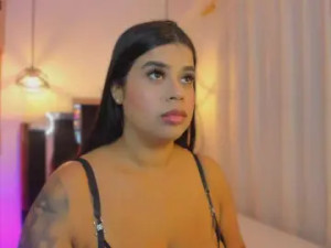 Stream the hardcore movie called Cassiestevens Cam porn model from bongacams