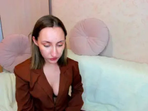Stream uncut movie titled MelodyOfLove Cam porn model from bongacams
