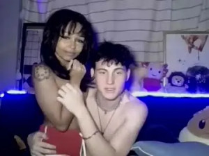 Stream HD video called Milkandhoneybby Cam porn model from chaturbate