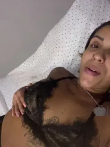 Watch complete movie titled Gretarabuda Cam porn model from cam4