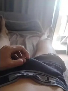 Play the complete clip titled Novinhosp21anos, 21 years old, male