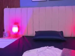 View complete scene called Loly_honey Cam porn model from chaturbate