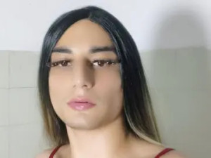 Watch full scene titled StarlightNohemi, 21 years old, brunette hair trans
