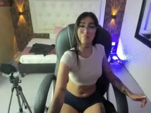 Enjoy watching the full clip named Luna__hills1 Cam porn model from chaturbate