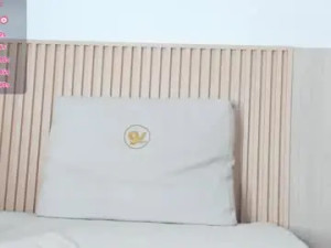 View this uncut scene called Keyla_lanz Cam porn model from chaturbate