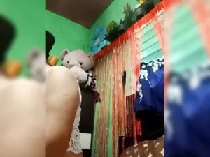 Play this hardcore clip called Sweet-Honey32 Cam porn model from bongacams
