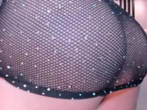 View complete movie named Emilyjohnsonx Cam porn model from chaturbate