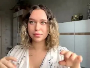 Enjoy watching complete clip titled Celestabailiff Cam porn model from chaturbate