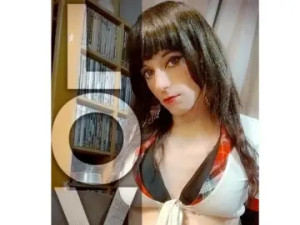 Play this complete clip called RebeckaSmith, 29 years old, brunette hair trans