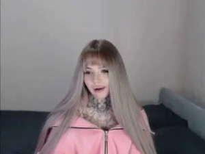 Play complete video named Bklfeya Cam porn model from bongacams