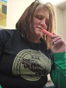 View the complete movie named Midwestmilf Cam porn model from cam4