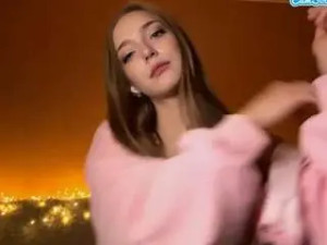 Stream HD video titled Daniaoetzel Cam porn model from camsoda
