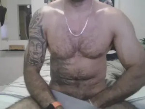 Play the HD movie named tonimacho, 40 years old, male