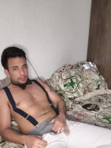 Play HD scene called brandao4x4, 26 years old, male