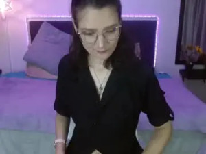 Play the hardcore movie called Dafne_xx_ Cam porn model from chaturbate