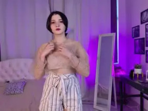 Enjoy watching this uncensored clip called Lunar_ghost Cam porn model from chaturbate