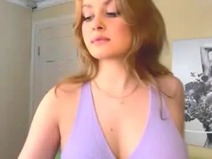 Watch this uncut clip called Darlenapfirsch Cam porn model from chaturbate