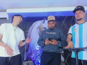 Play this hardcore clip of Handsome_boys_, 23 years old, male