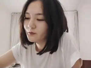 Watch this complete movie titled GiaOshields Cam porn model from cam4