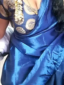 Play this complete clip called Tamil_Ammani Cam porn model from stripchat