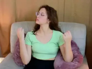 Watch this hardcore clip called Steffaniebrais Cam porn model from chaturbate