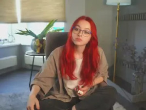 View full movie titled LiliYearling Cam porn model from cam4