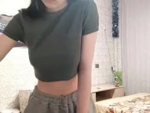 Play full movie titled Ivyyoung Cam porn model from camsoda