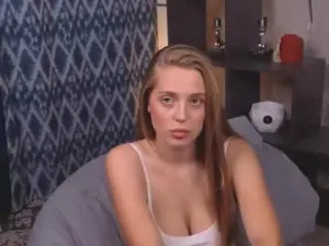 Watch HD scene titled Anika_heir Cam porn model from chaturbate