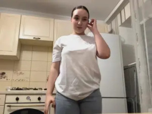 View hardcore clip named EveWiedyk Cam porn model from cam4