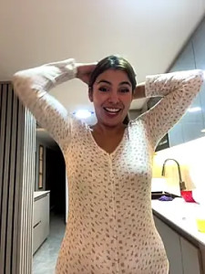 Play uncensored video named Dakota_Evanns Cam porn model from stripchat