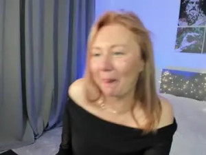 View complete scene called Scent__of_woman Cam porn model from chaturbate
