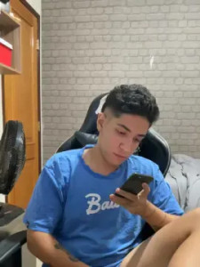 View the complete video of EDuardoBranco, 20 years old, male