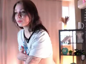Enjoy watching the full clip called Alikalevis Cam porn model from chaturbate