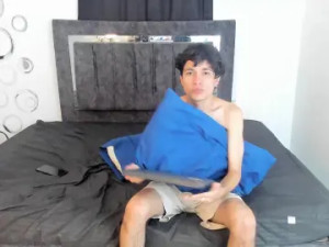 Enjoy watching this uncensored video of Horny_YoungBoys, 20 years old, male