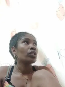 Stream the hardcore movie of Amelie53 Cam porn model from cam4