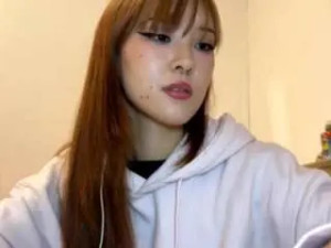 View the HD scene of Violetflores Cam porn model from camsoda