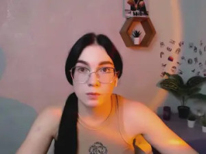 Watch full movie called KristenSi_ Cam porn model from cam4