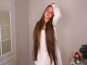 Watch HD video named Rapunzeell Cam porn model from cam4