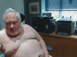 Watch the uncensored video titled ruirui400, 75 years old, male