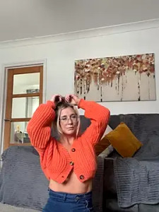 Enjoy watching the uncut clip titled MimiMaee Cam porn model from stripchat