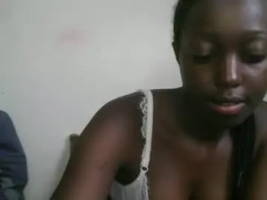 Play this hardcore video called Sexxy_kyla Cam porn model from chaturbate