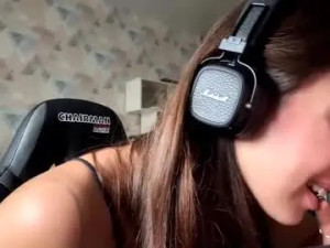 Stream the HD movie of Shawndanavin Cam porn model from chaturbate