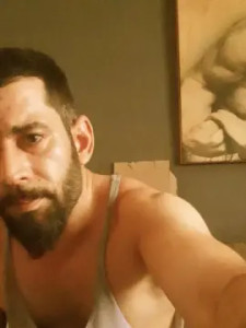 Play uncut movie titled Dumbot, 39 years old, male