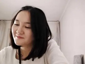 Stream full video titled AraPfieffer Cam porn model from bongacams