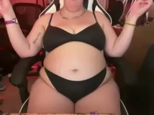 Watch this uncut video called Sleepyangel222 Cam porn model from chaturbate