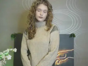 Watch HD video of ShawneeLucis Cam porn model from cam4