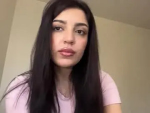 Watch the full scene called Twylalokan Cam porn model from chaturbate