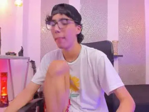 Play hardcore video of nikolay_gregori, 20 years old, male