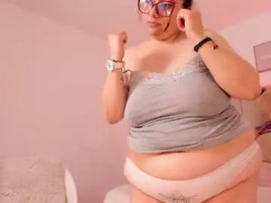 View the hardcore scene named Sam_von_tess Cam porn model from chaturbate