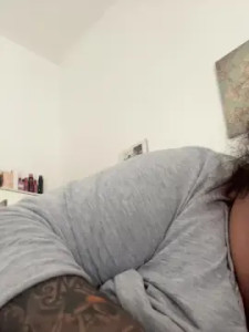 Watch uncut video named Puttana90 Cam porn model from cam4